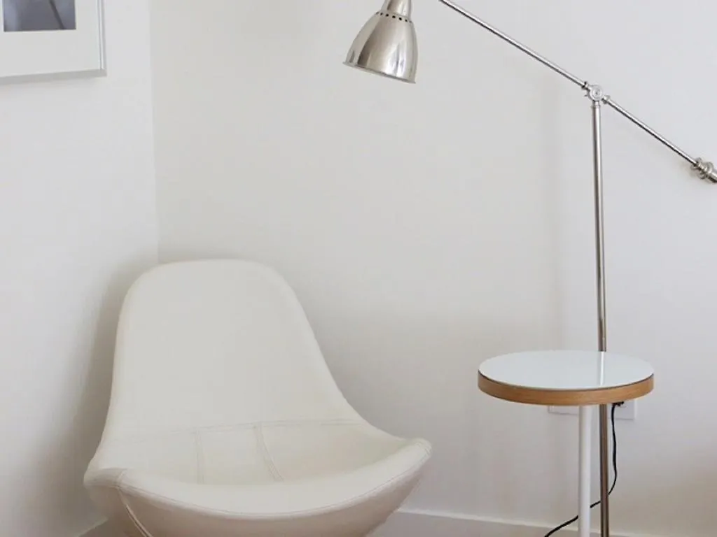 Studio Apartment Wall Street New York